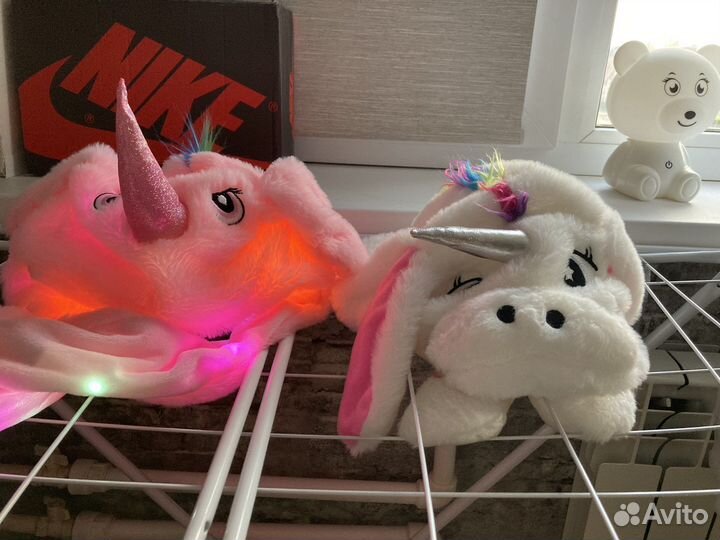 Шапка единороги с двигающиеся ушками/светящиеся