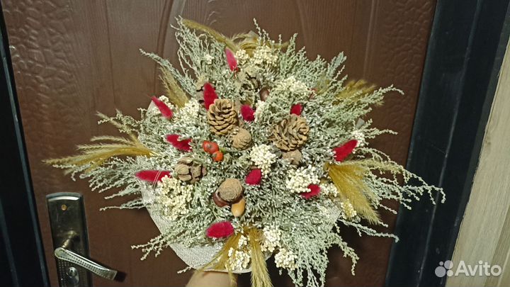 Венки, букеты