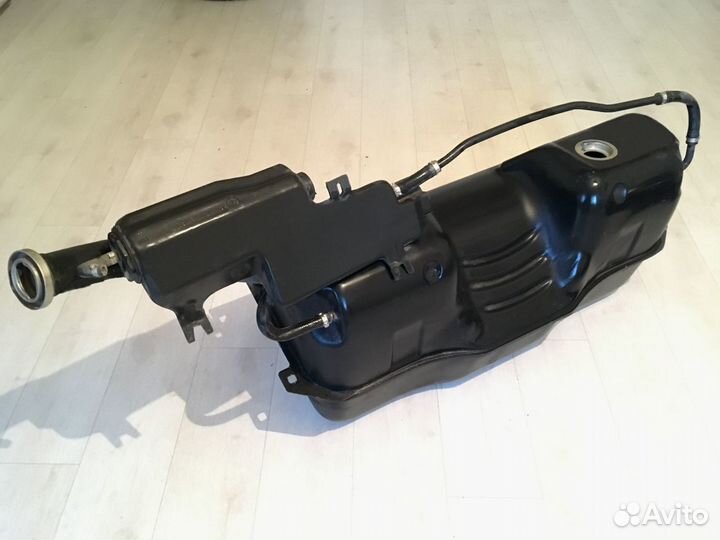 Бак топливный Mercedes S-Class W140