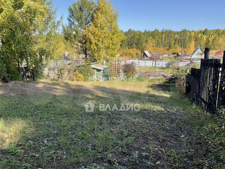 Дом 30 м² на участке 11 сот.