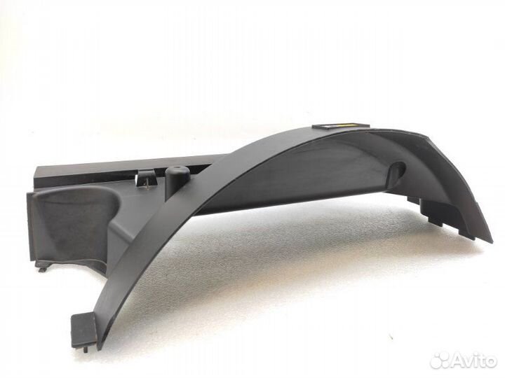 Диффузор вентилятора Land Rover Discovery 3 L319