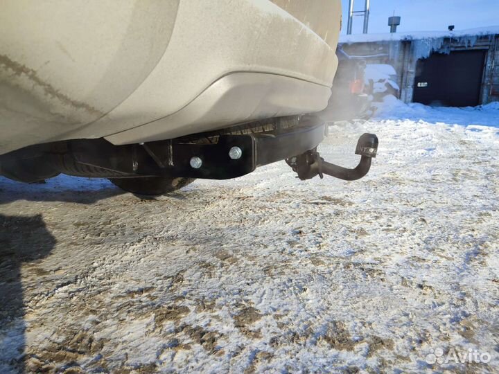 Фаркоп для Mitsubishi Pajero Sport c 2016 года