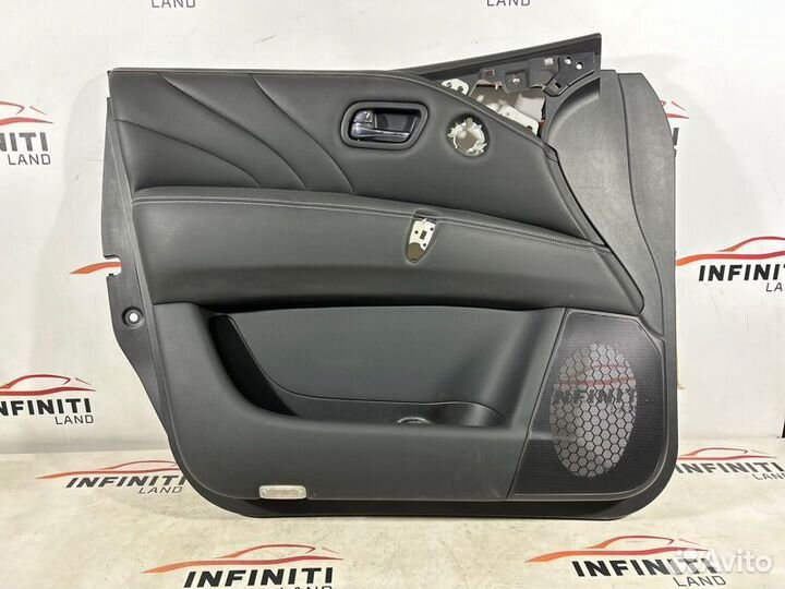 Обшивка двери передняя левая Infiniti Qx80/Qx56