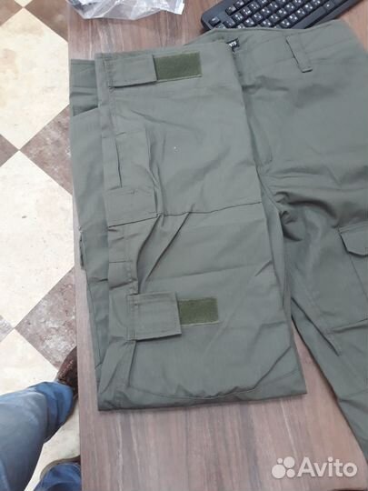 Костюм для рыбалки и охоты + наколенники и налоко