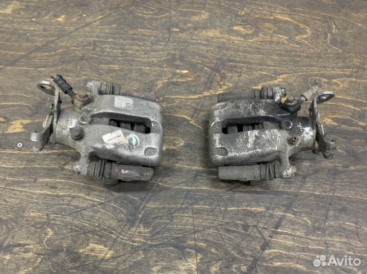 Задние суппорта на Opel Insignia