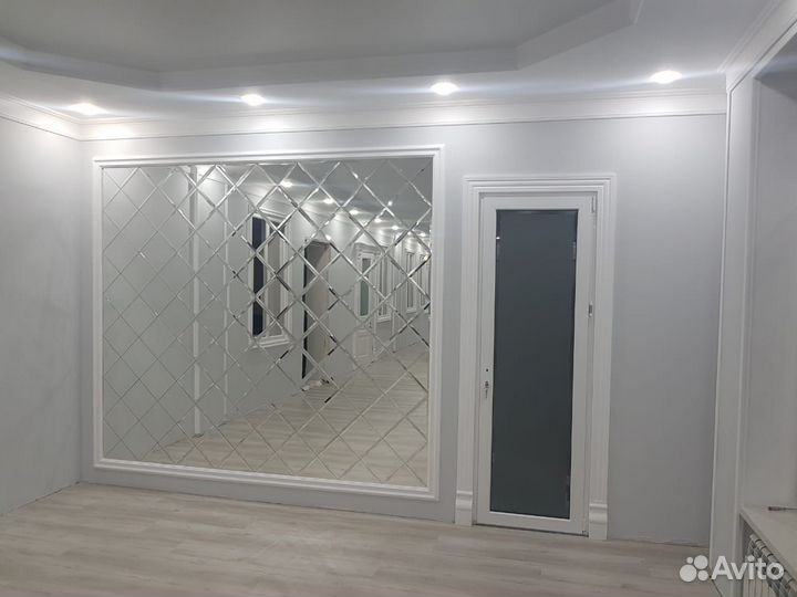 Зеркальное панно