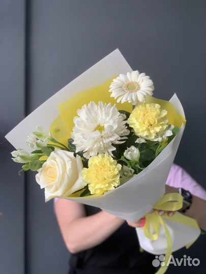 Цветы первокласснику. Цветы Казань. 1 сентября