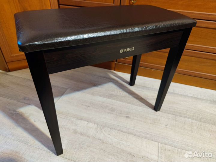 Банкетка для пианино (стул)