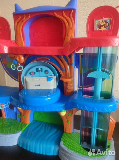 Штаб Герои в масках