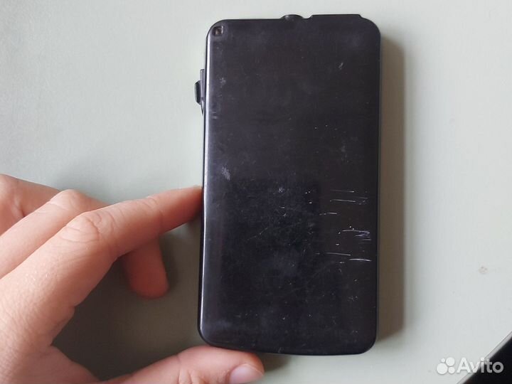 Повербанк рабочий, но вздутый акум