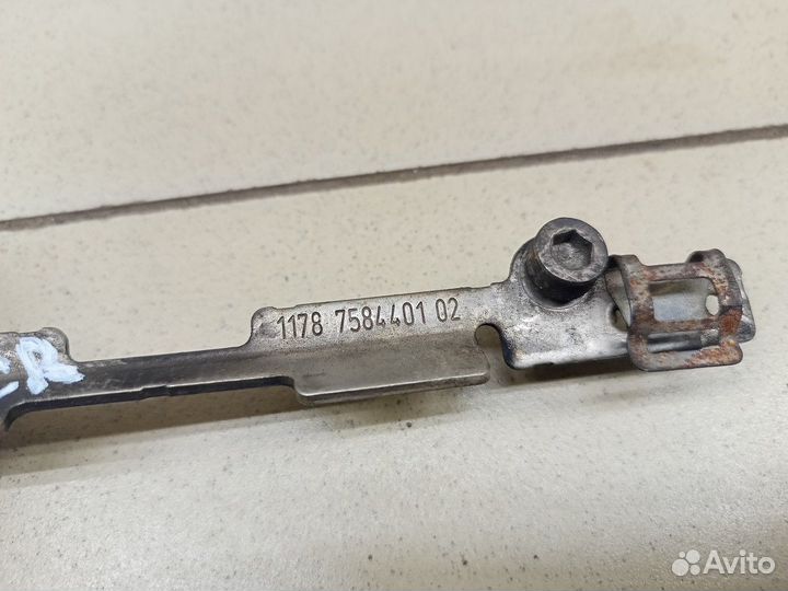 Кронштейн (сопут. товар) 5-serie GT F07 2009-2016