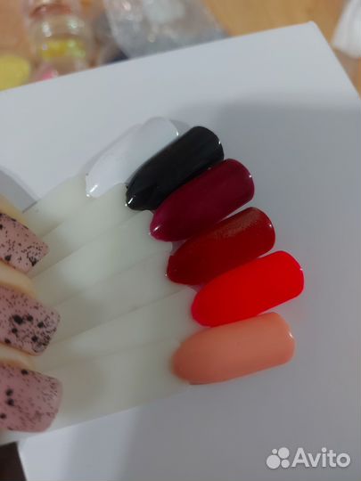 Для наращивания ногтей