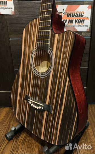 Гитара Акустическая + Аксессуар