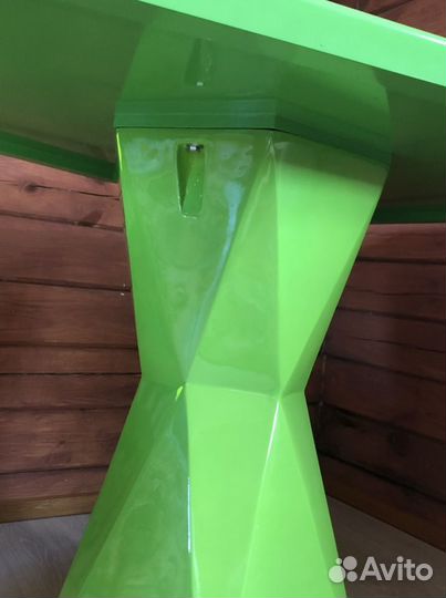 Стол дизайнерский