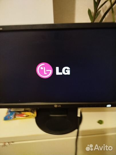 Компьютер. монитор. LG. Samsung. NEC