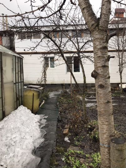 Дом 166 м² на участке 4 сот.