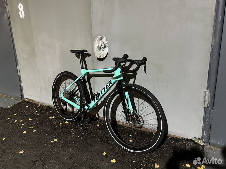 Карбоновый гравийник Twitter Gravel X