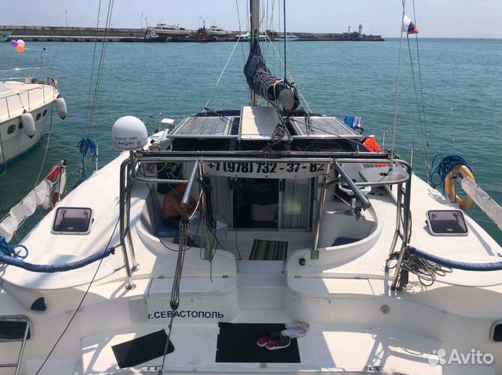 Яхта в аренду