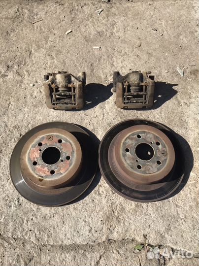 Задние тормоза Lexus GS300,350,430,450H