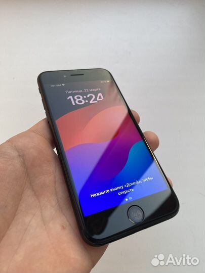 iPhone SE (2020), 64 ГБ