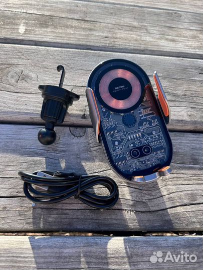 Держатель для телефона Remax Rm-C17