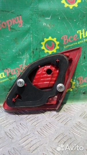 Фонарь внутренний левый Peugeot 408 седан 2012