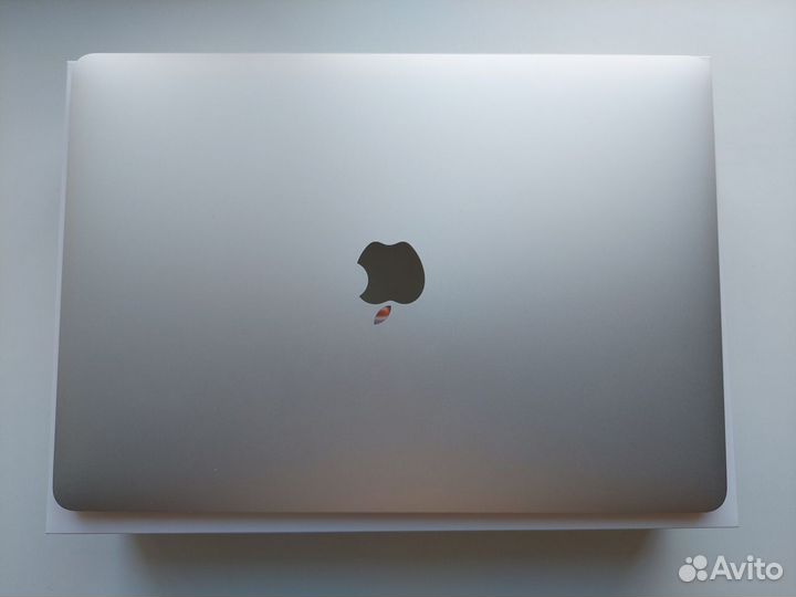 Macbook air M1 8gb 256 Новый (На гарантии)