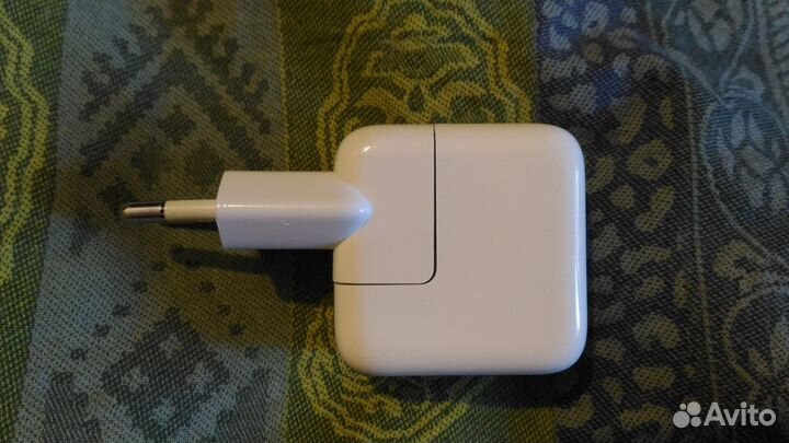 USB Power Adapter Apple A1357 10W