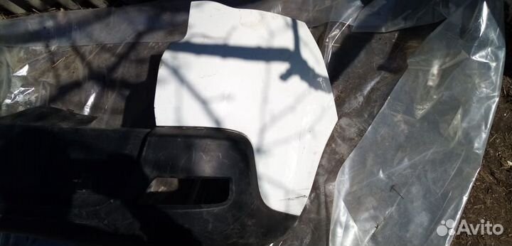 Бампер задний Peugeot 3008