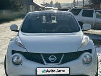 Nissan Juke 1.6 CVT, 2011, 135 000 км, с пробегом, цена 1 150 000 руб.