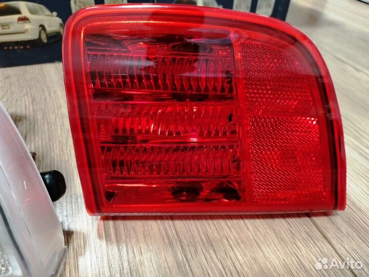 LED Фонари в задний бампер Howell LX570 TLC200