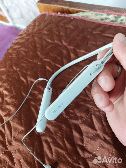 Bluetooth гарнитура sony