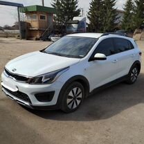 Kia Rio X-Line 1.4 AT, 2018, 88 000 км, с пробегом, цена 1 400 000 руб.