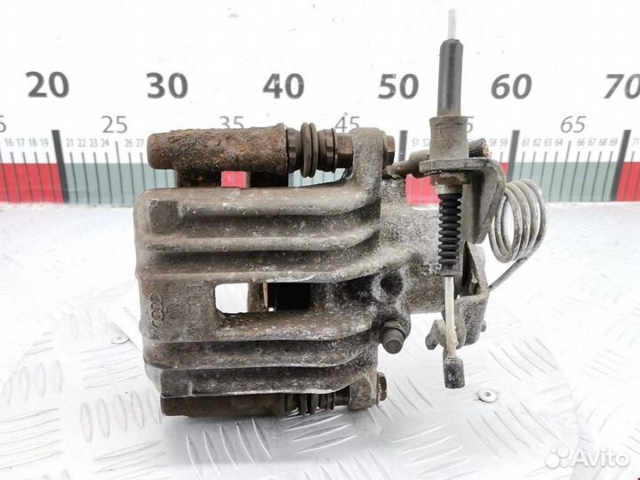 Суппорт задний правый Audi A6 4B/C5 2000
