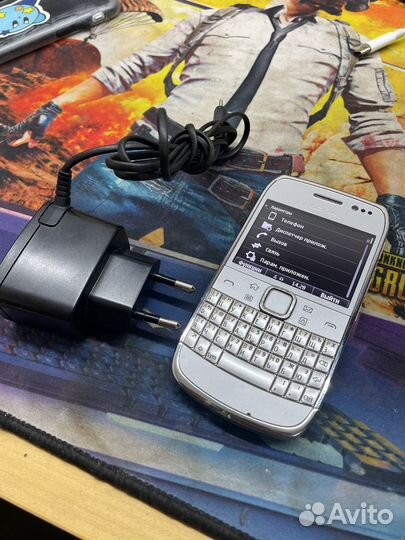 Nokia E6, 8 ГБ