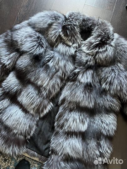 Шуба чернобурка 44 р