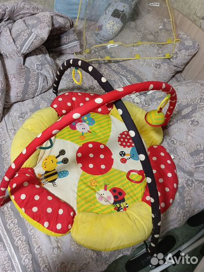 Развивающий коврик