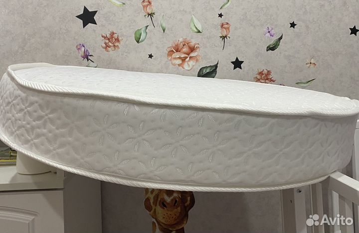 Матрас детский на круглую кроватку новый