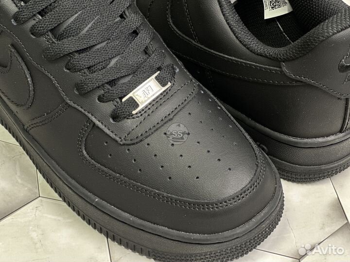 Кроссовки Nike Air Force 1 черные