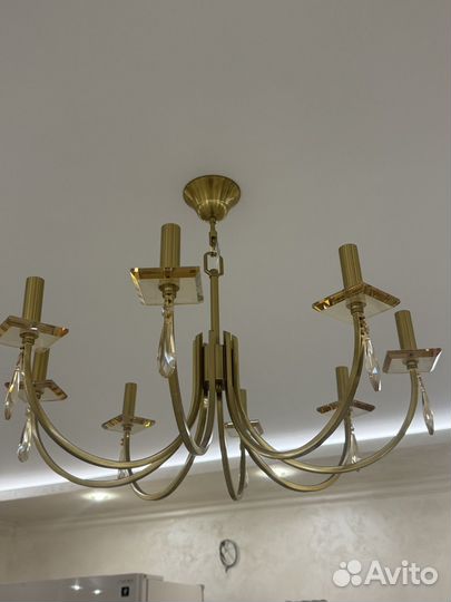 Люстра подвесная в золоте, новая