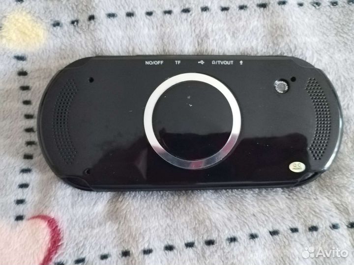 Игровая приставка