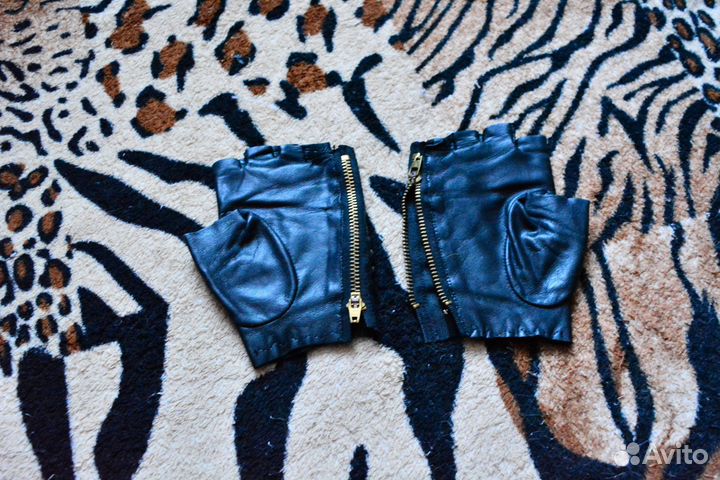 Перчатки кожанные рокерские