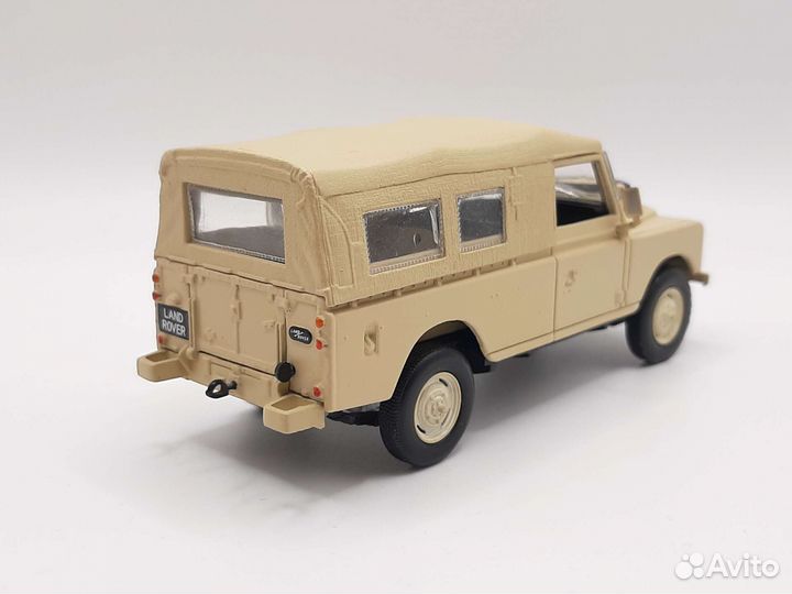 Модель 1:43 Land Rover Defender (Del Prado)