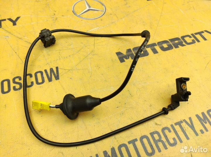 Датчик износа колодок передний правый