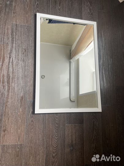 Зеркало настенное