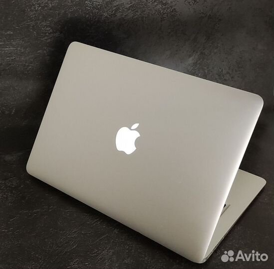 Apple MacBook Air 13