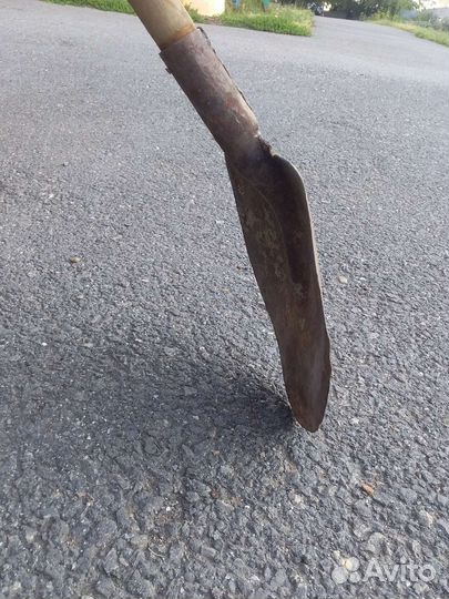 Тиски,Лопата, мотыга СССР. Молоток и др