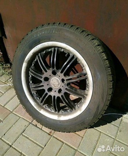Зимняя резина 215/55/r17, на дисках