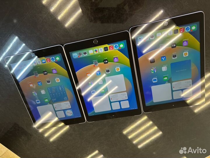 Планшет Apple iPad 2018 Wi-Fi+SIM 32Gb Space Gray