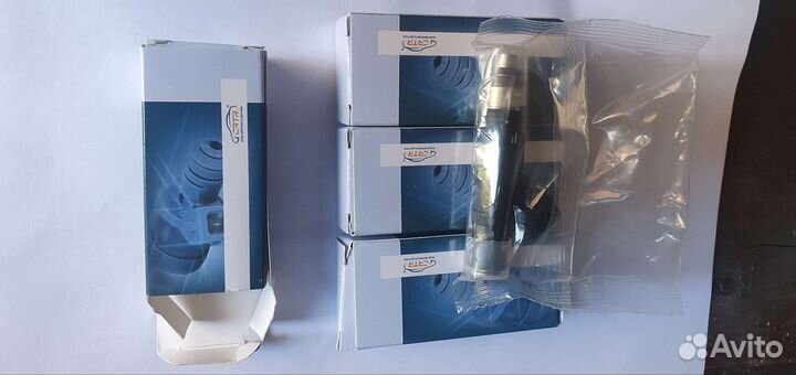 Форсунки топливные 107 волга, газель, веста новые